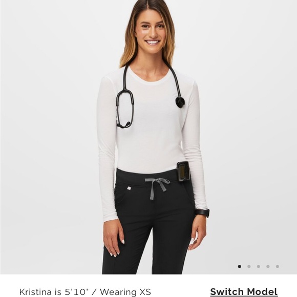 NWT FIGS Supersoft Long sleeve Underscrub - Picture 1 of 3